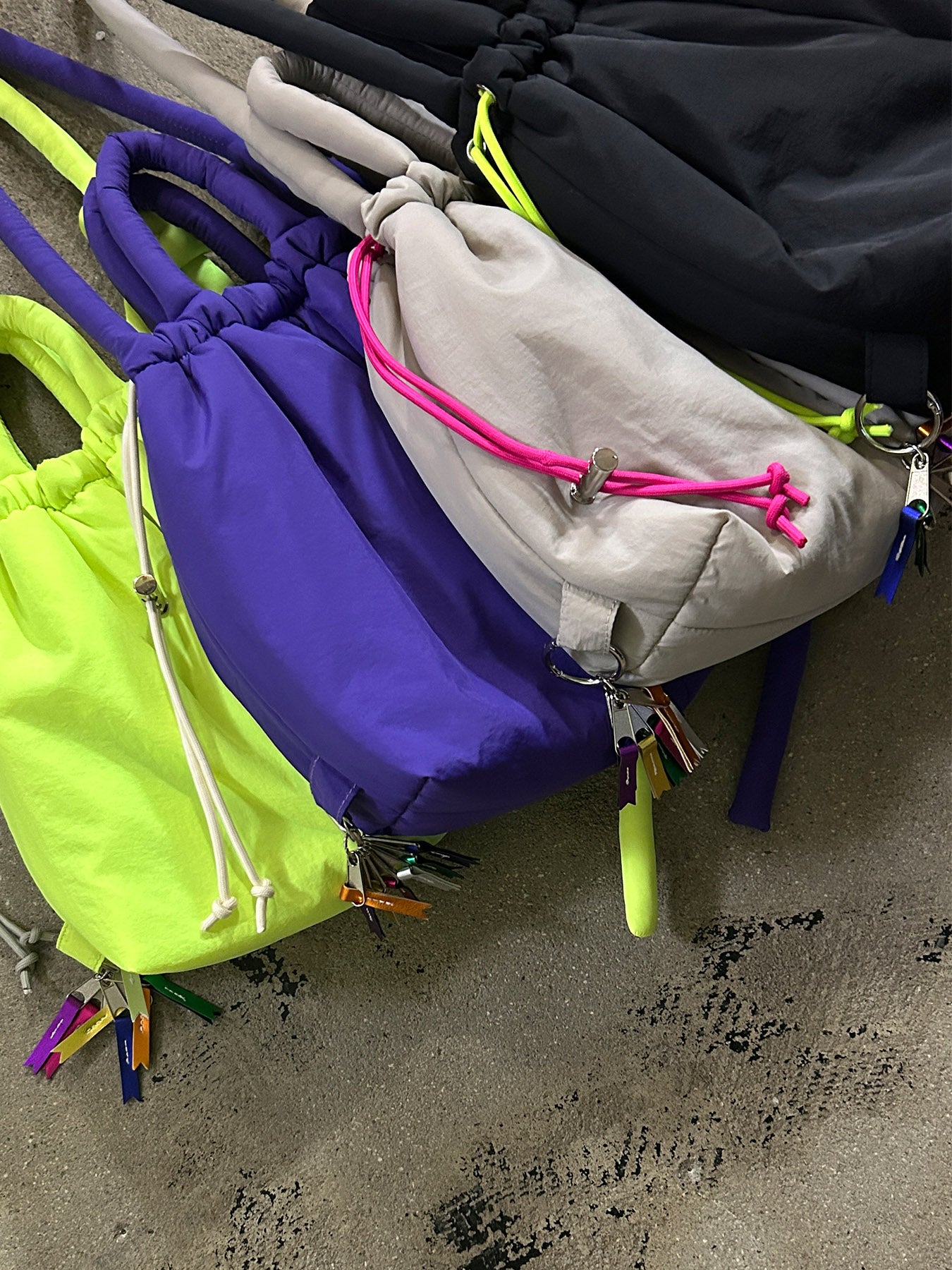 puff kinchaku 2way tote(C25003)