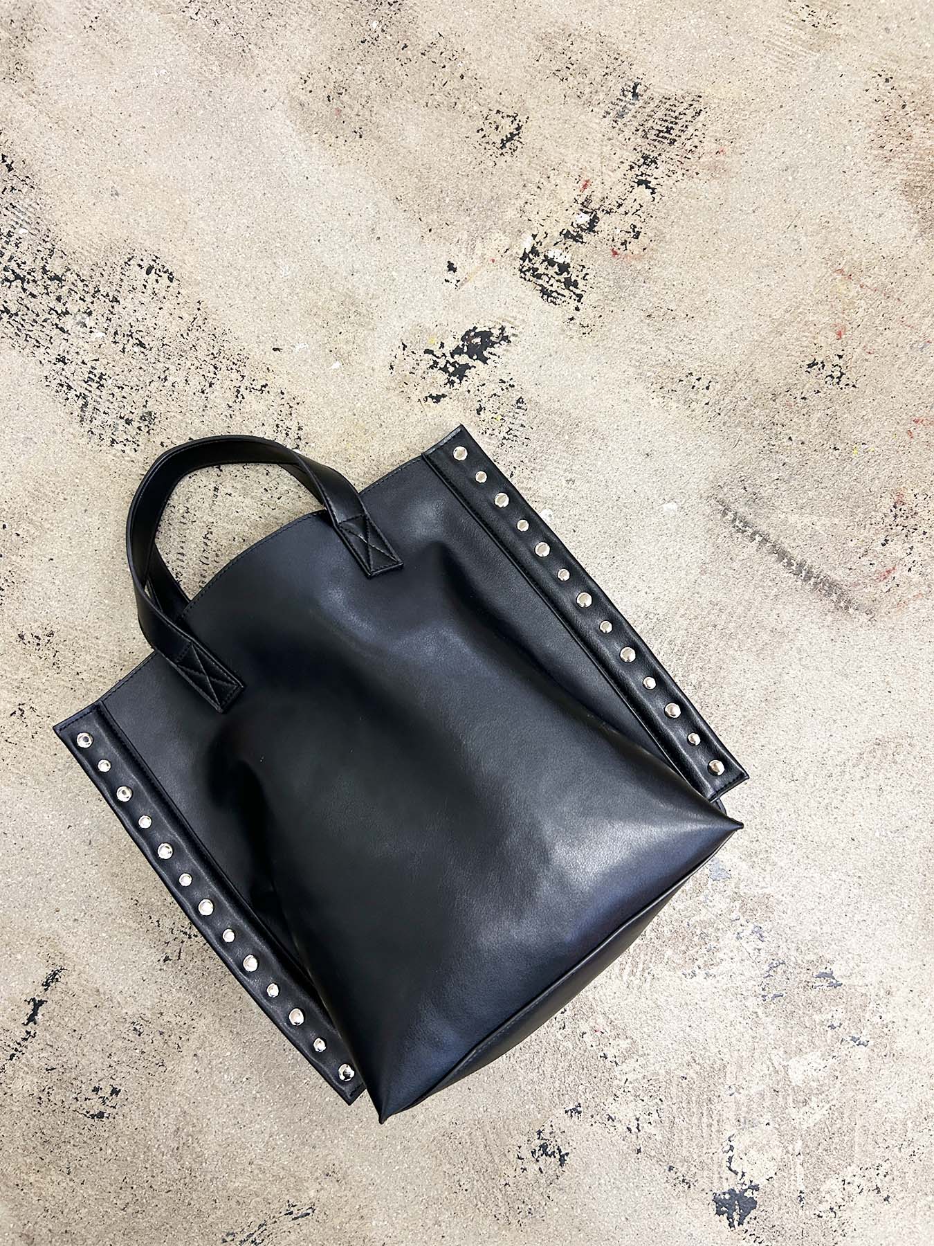 rivet 2way tote(C24004)