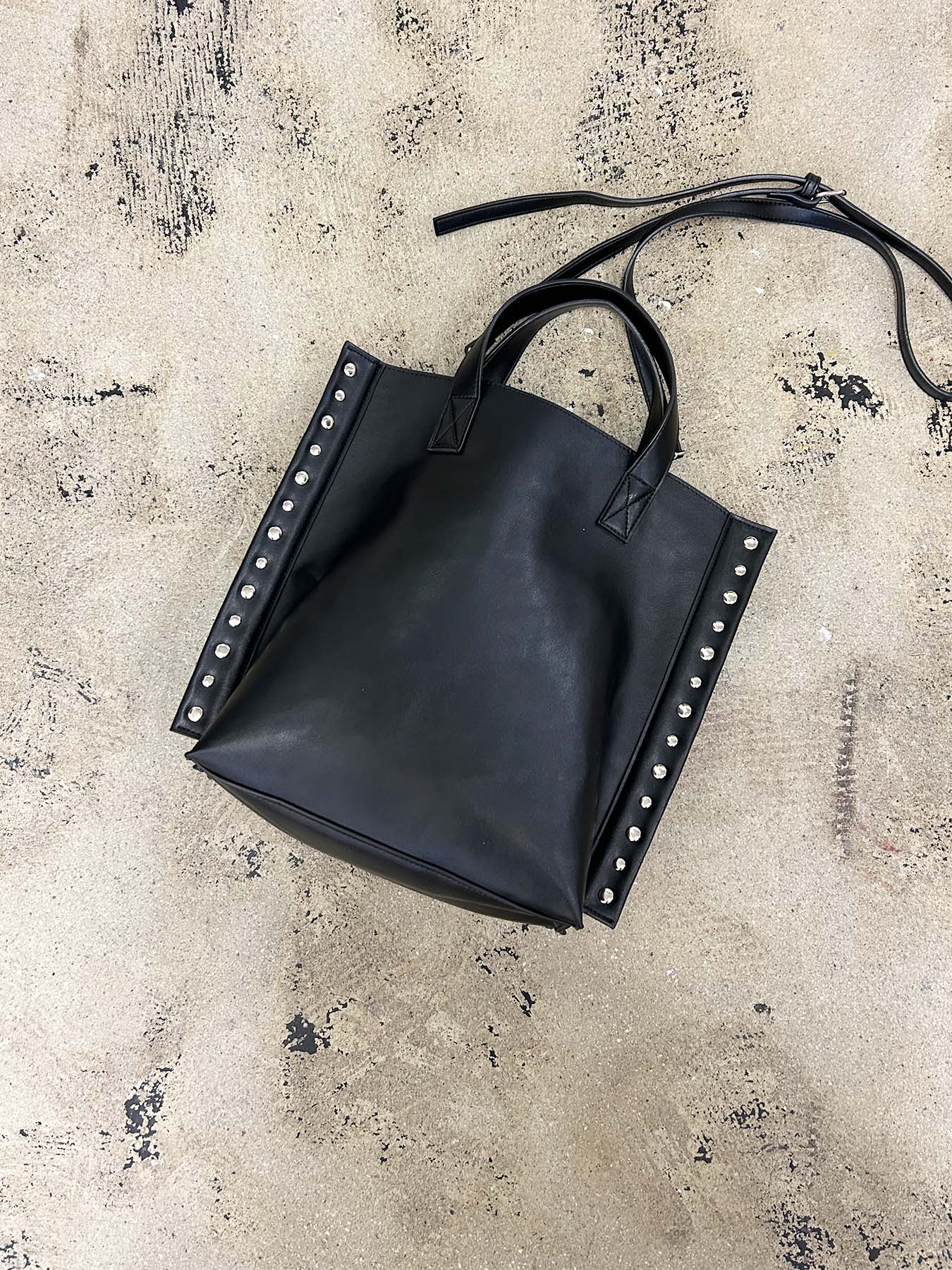 rivet 2way tote(C24004)