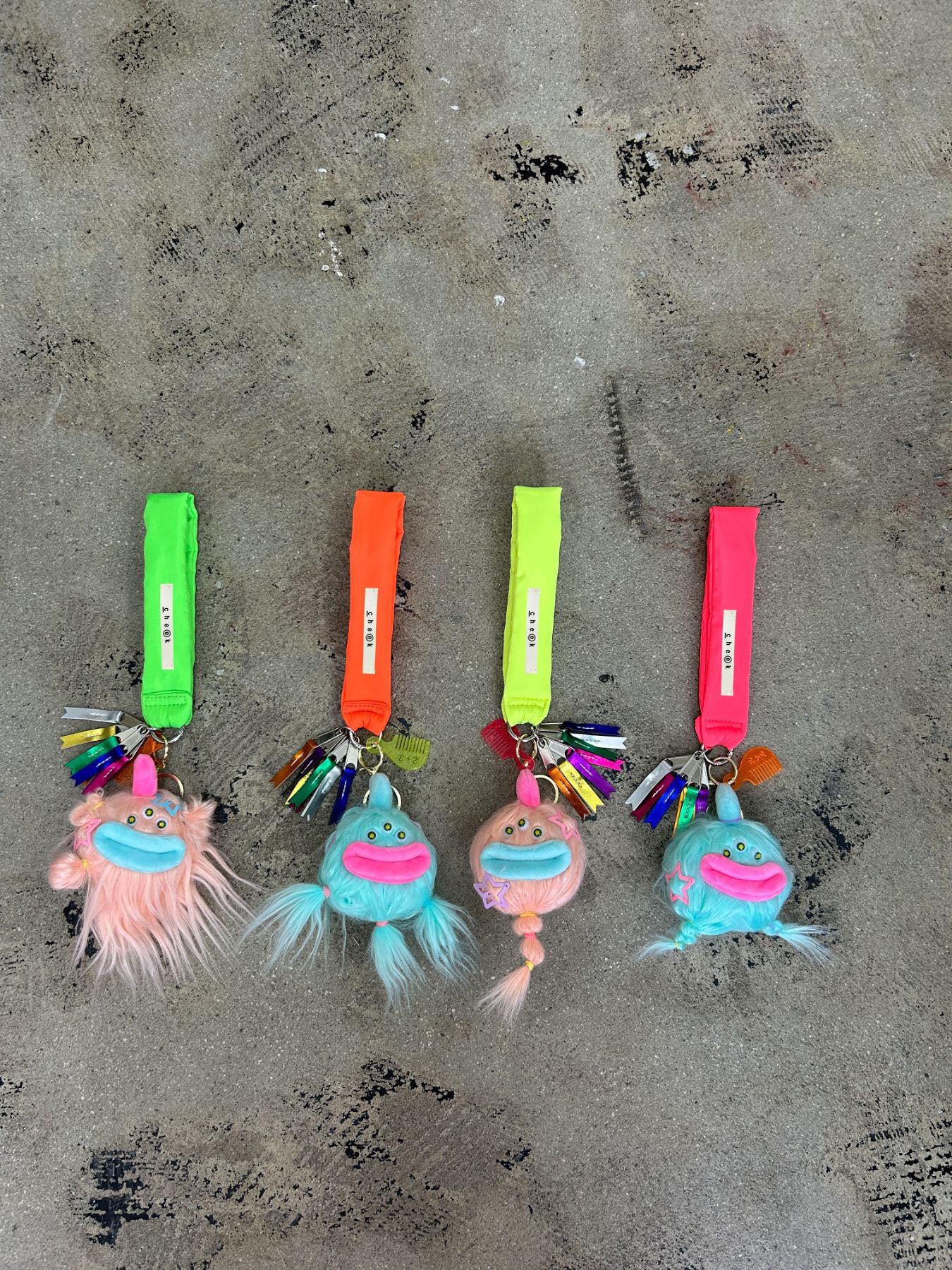 monster hand strap（C24010）