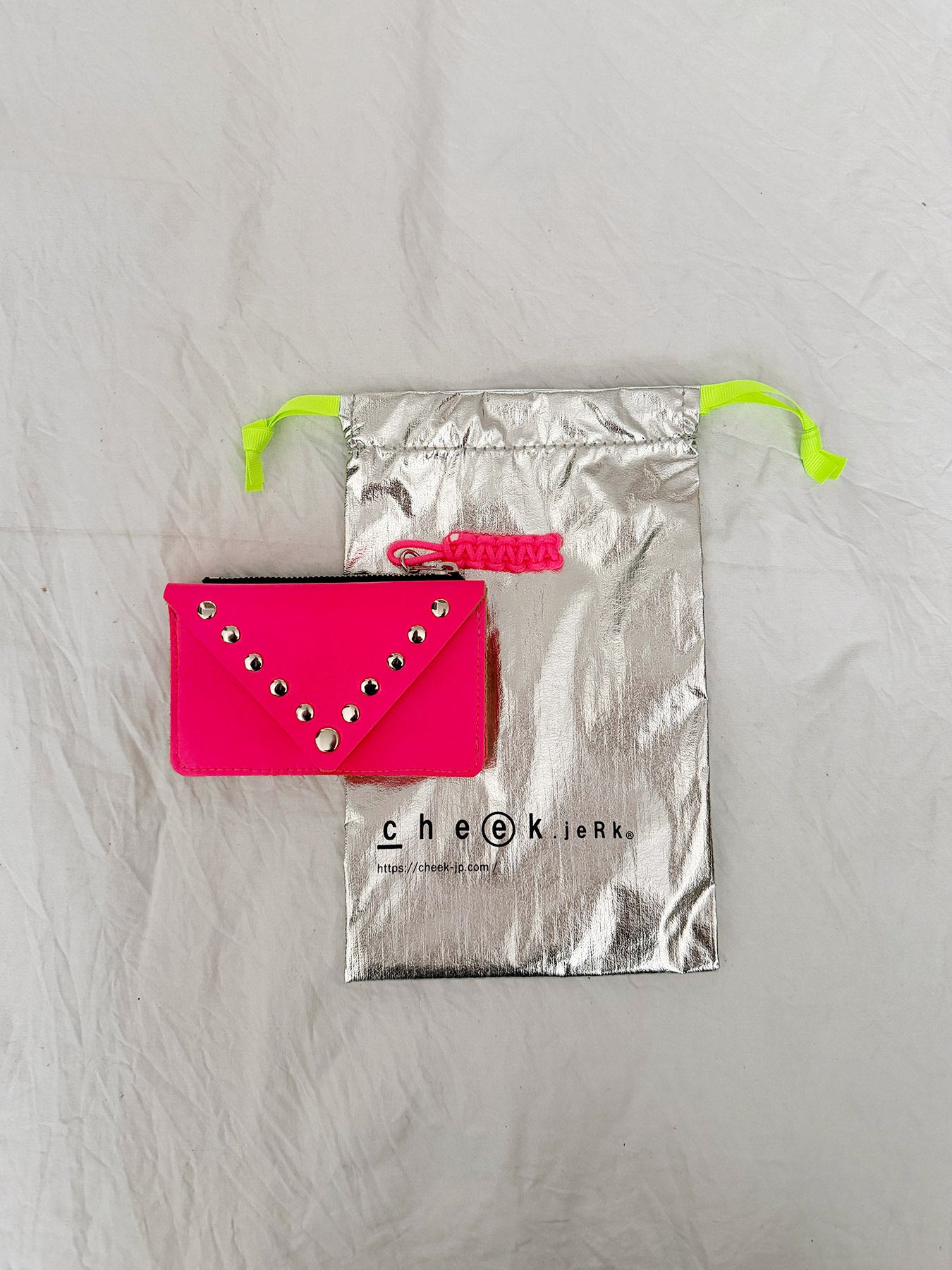 neon studs wallet (CJ26002) 3color "オフィシャル限定"