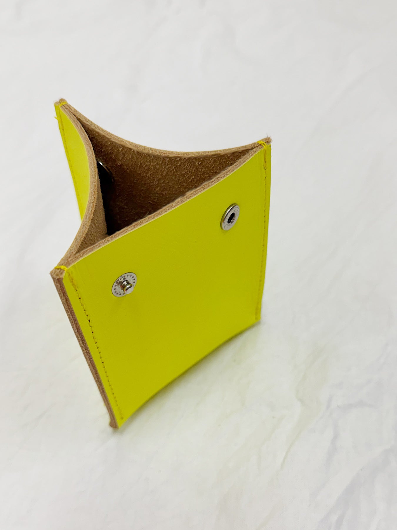 neon attach holder (CJ26005) "オフィシャル限定"