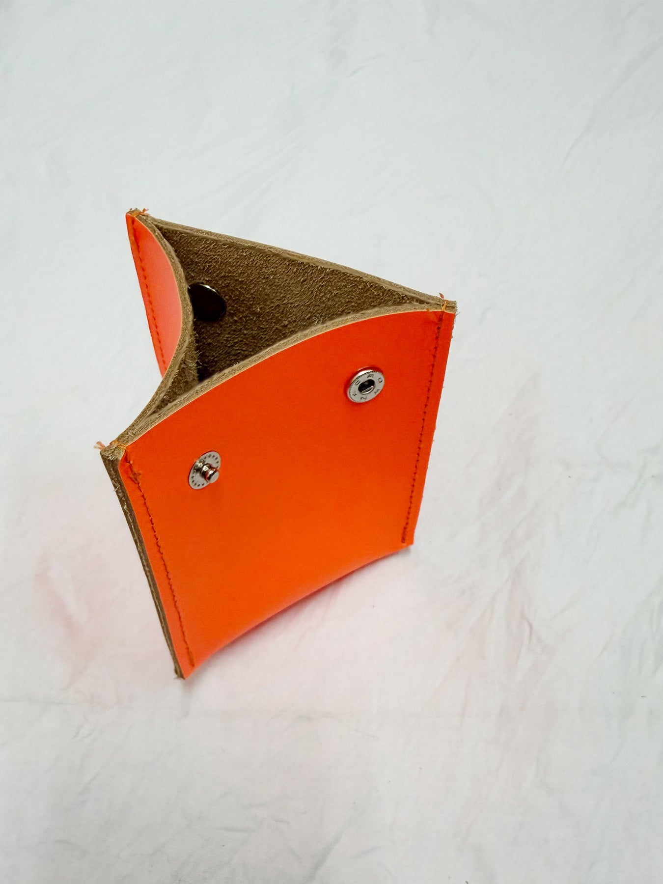 neon attach holder (CJ26005) "オフィシャル限定"