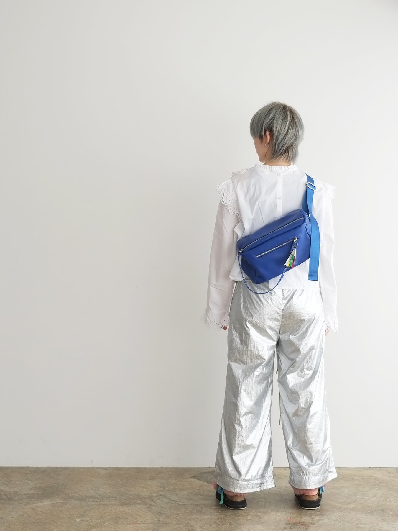 studs body bag（C24006）