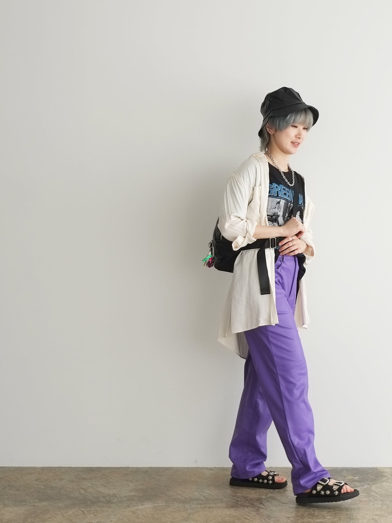 studs body bag（C24006）