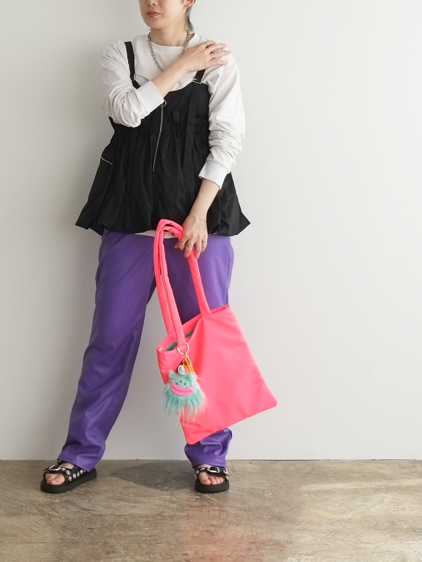 neon monster tote（C24009）