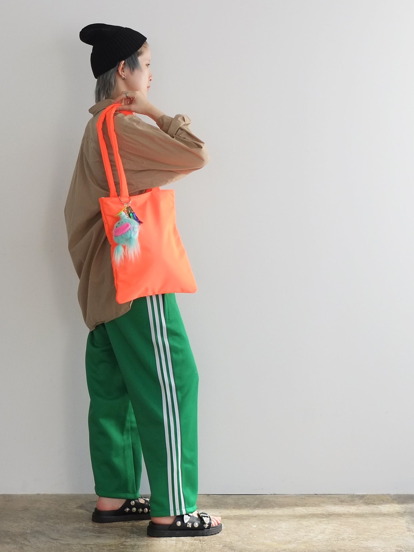 neon monster tote（C24009）