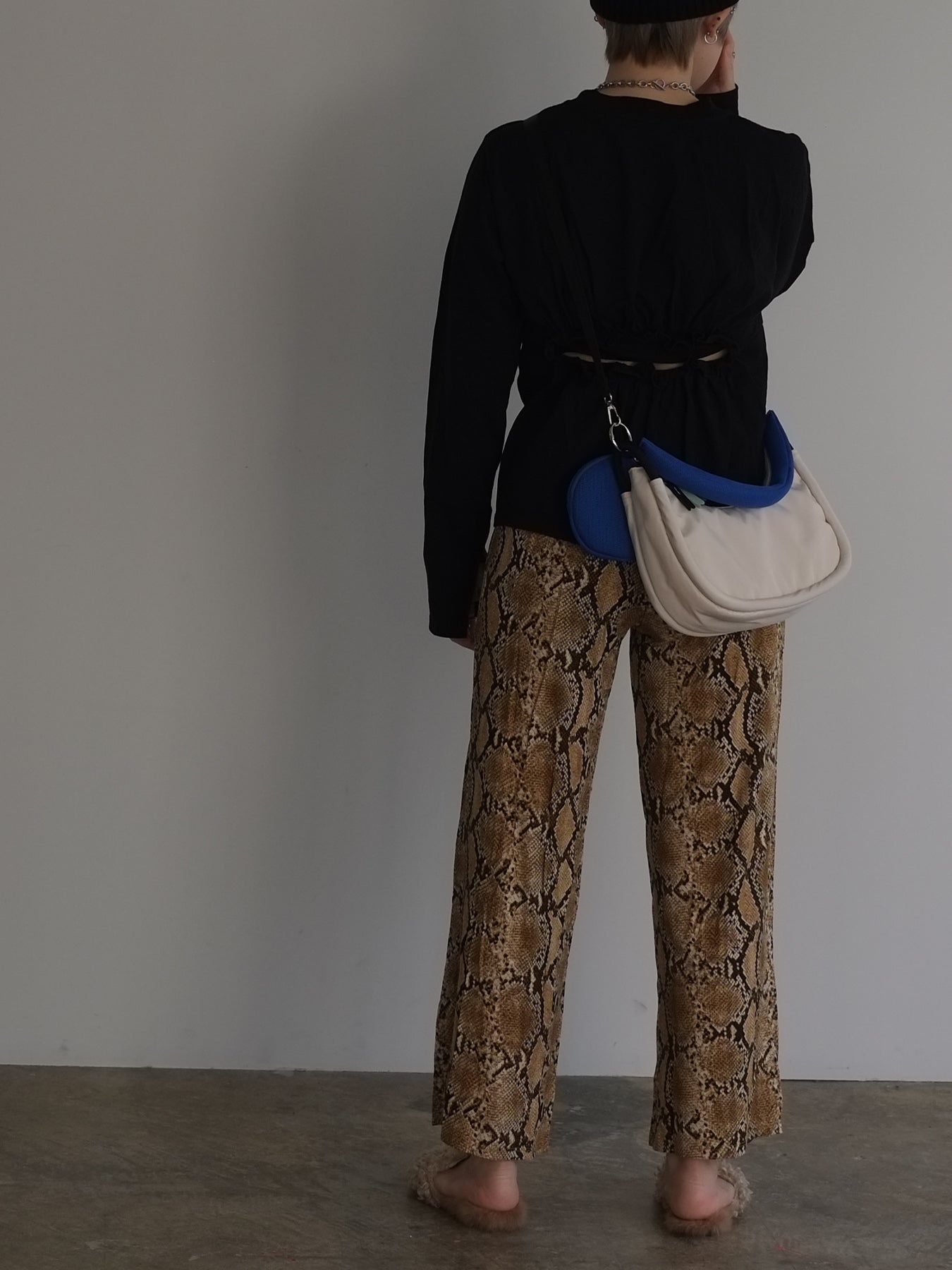 round 2way shoulder（C25001）