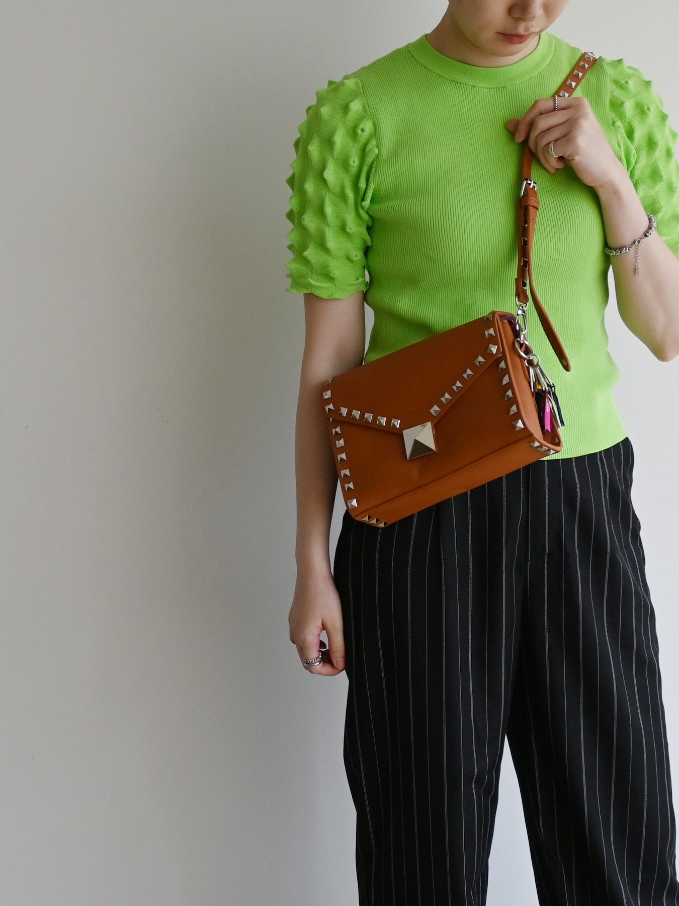 studs shoulder (C25012)