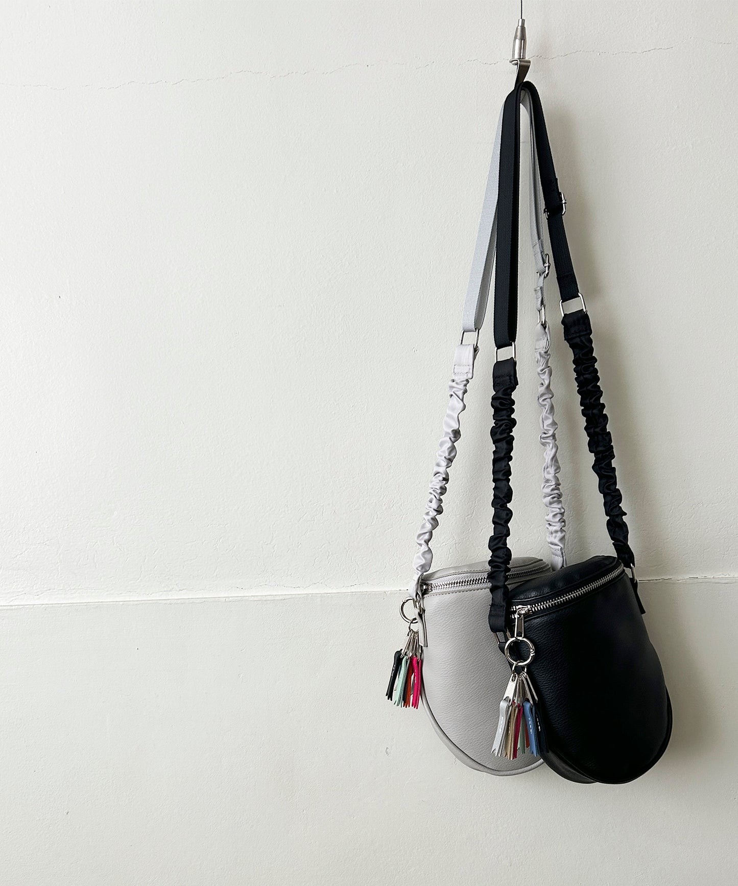 egg pouch shoulder(C23005)