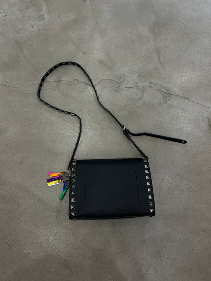 studs shoulder (C25012)