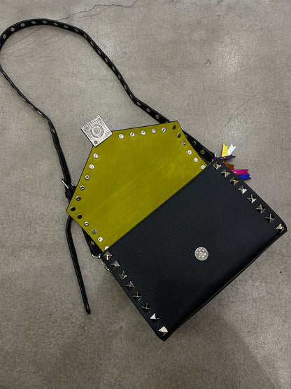 studs shoulder (C25012)