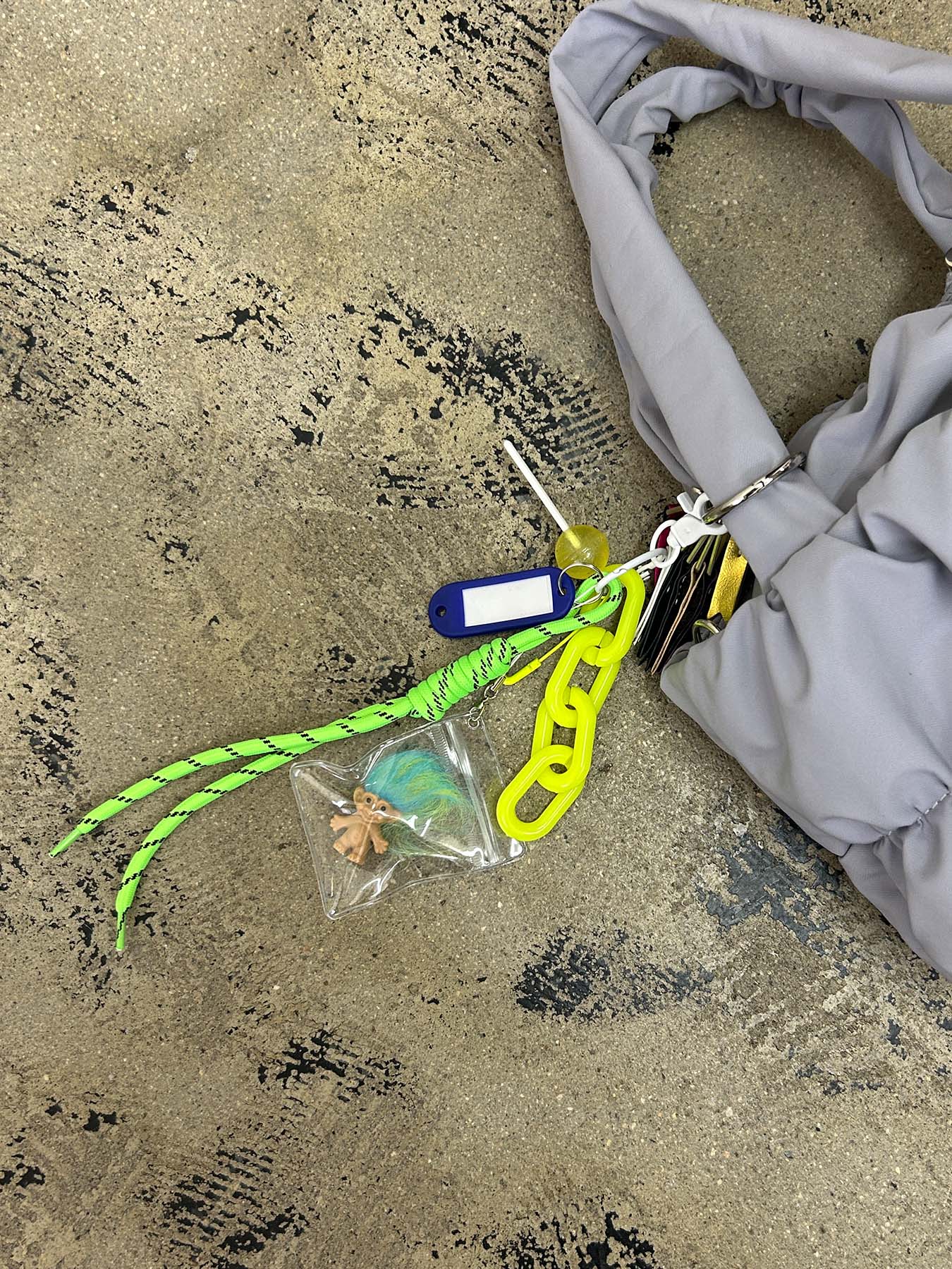 happy troll charm(C25013)