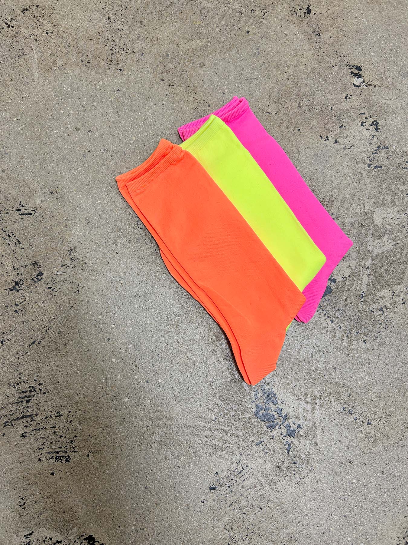 neon　socks（C24012）
