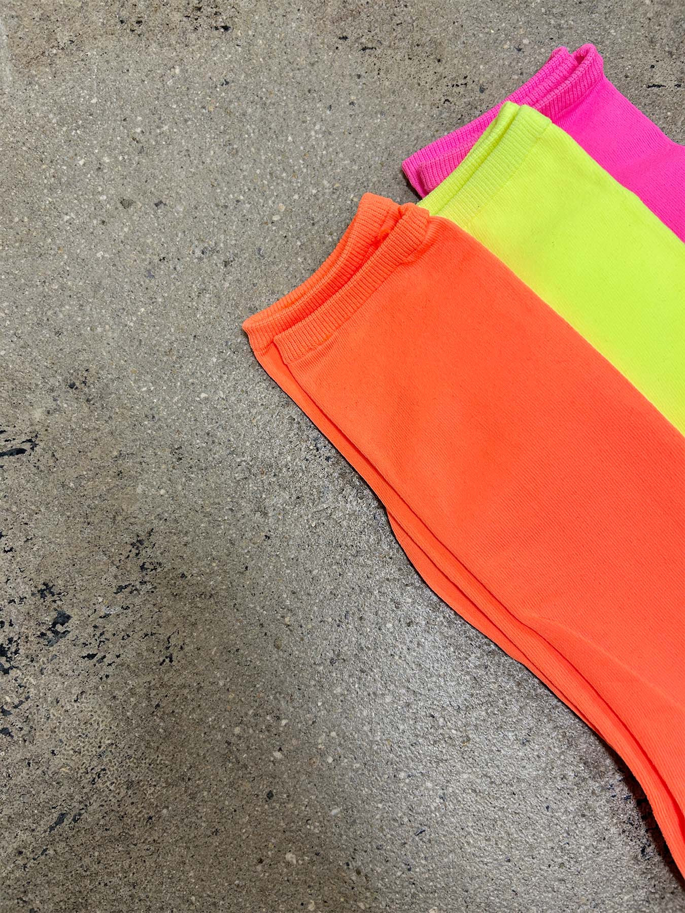 neon　socks（C24012）