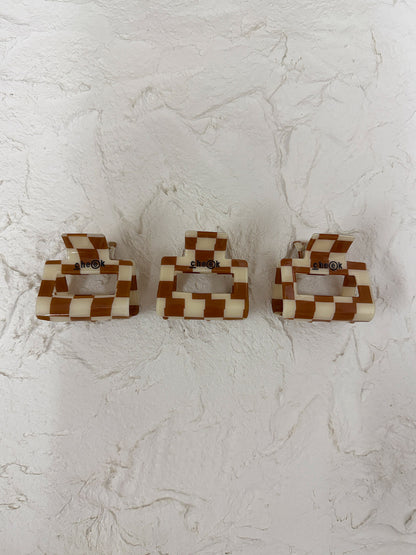 checker hair clip (C25017)