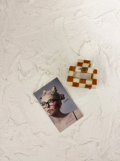 checker hair clip (C25017)