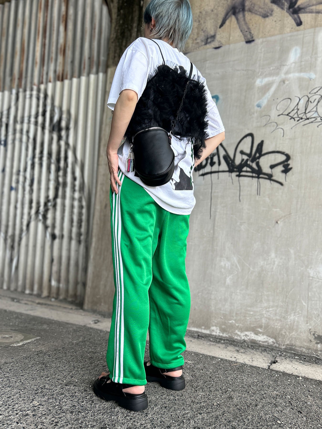 egg pouch shoulder(C23005)