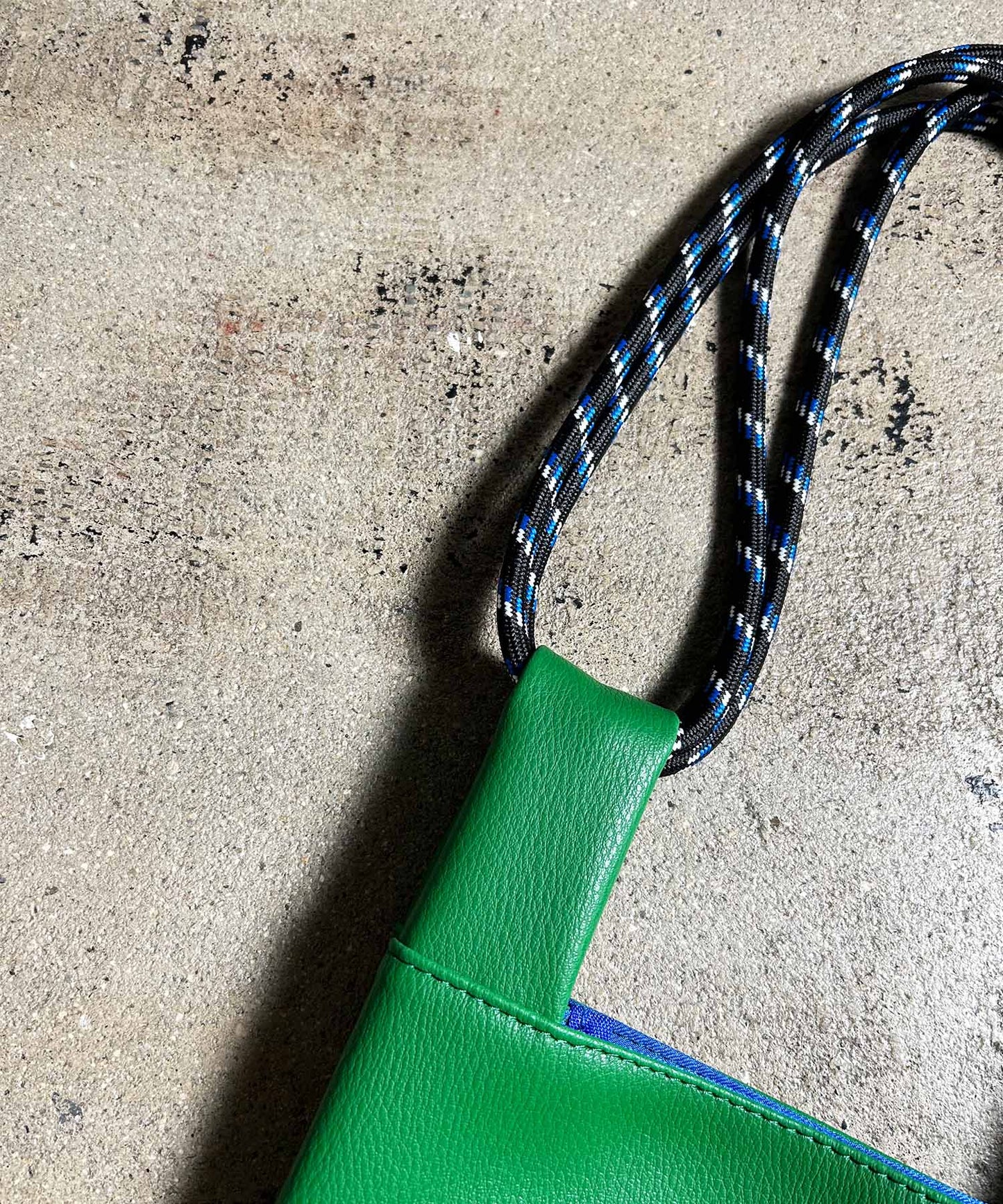 code 2way shoulder(C23004)