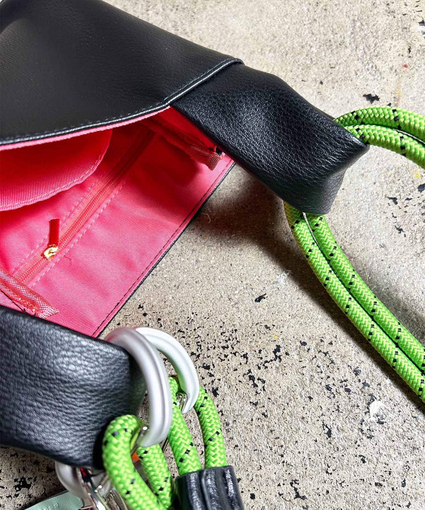 code 2way shoulder(C23004)