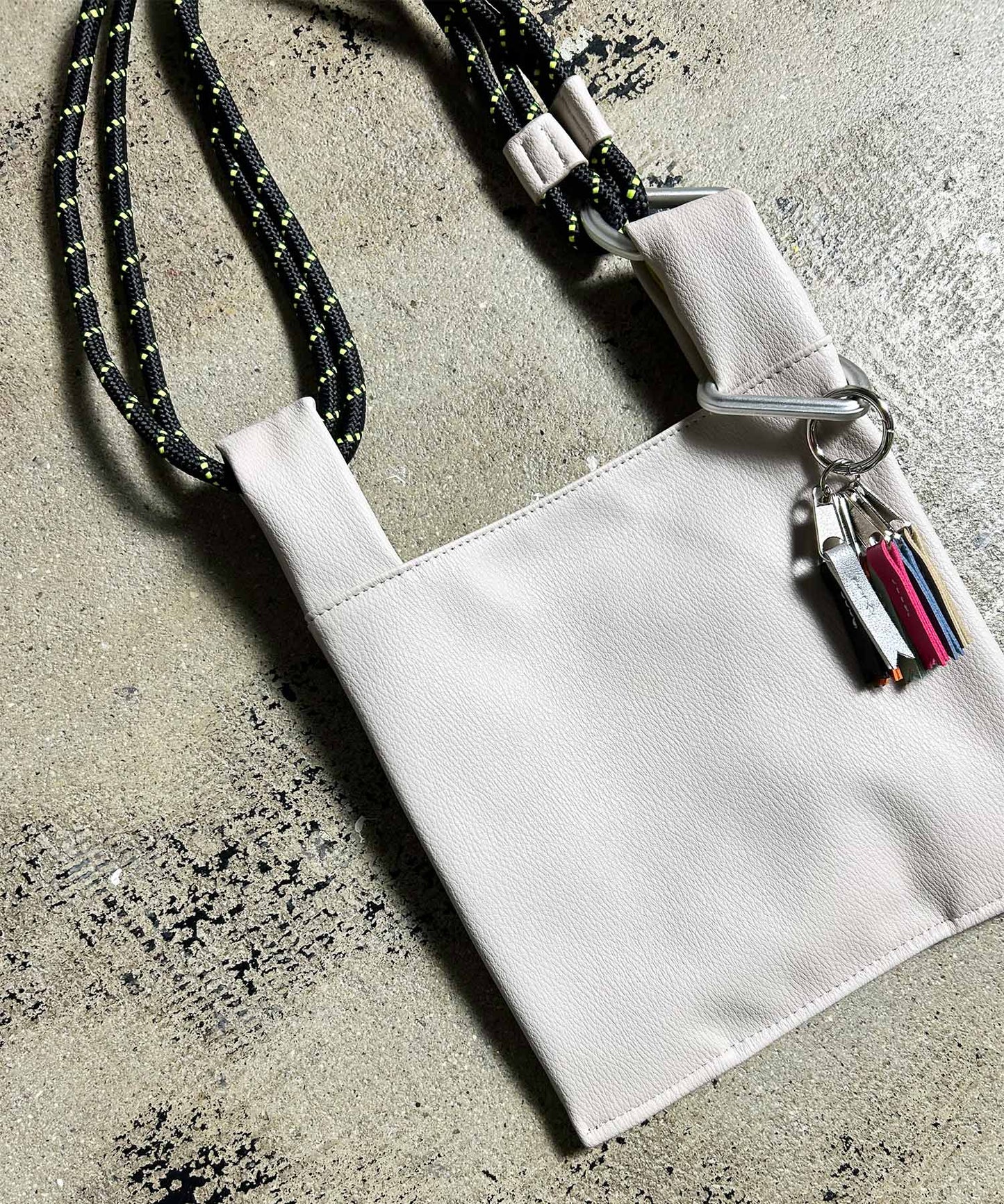 code 2way shoulder(C23004)