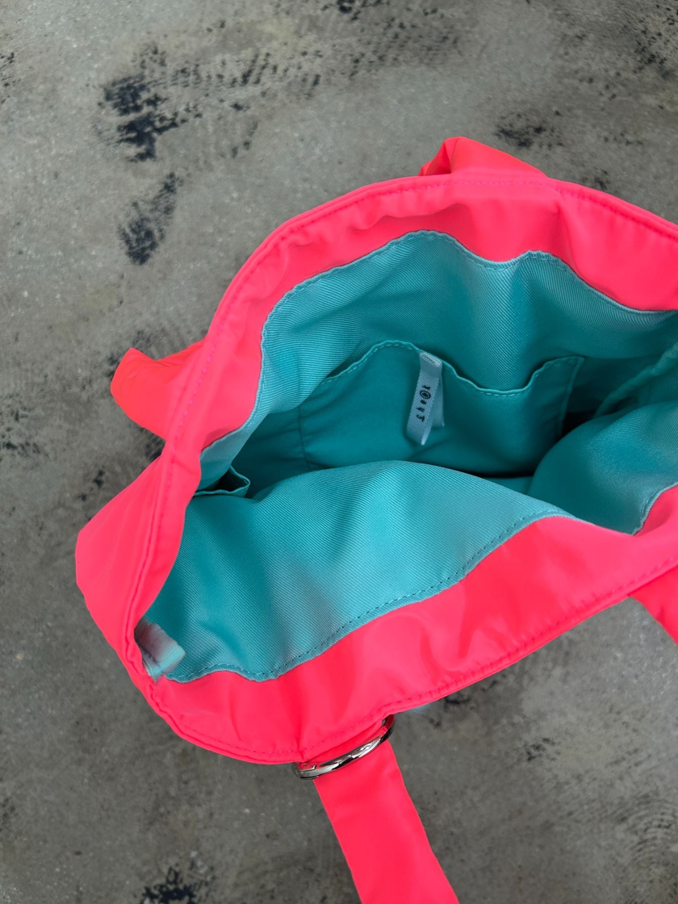 neon monster tote（C24009）