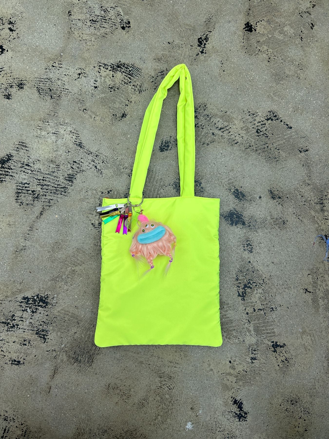 neon monster tote（C24009）
