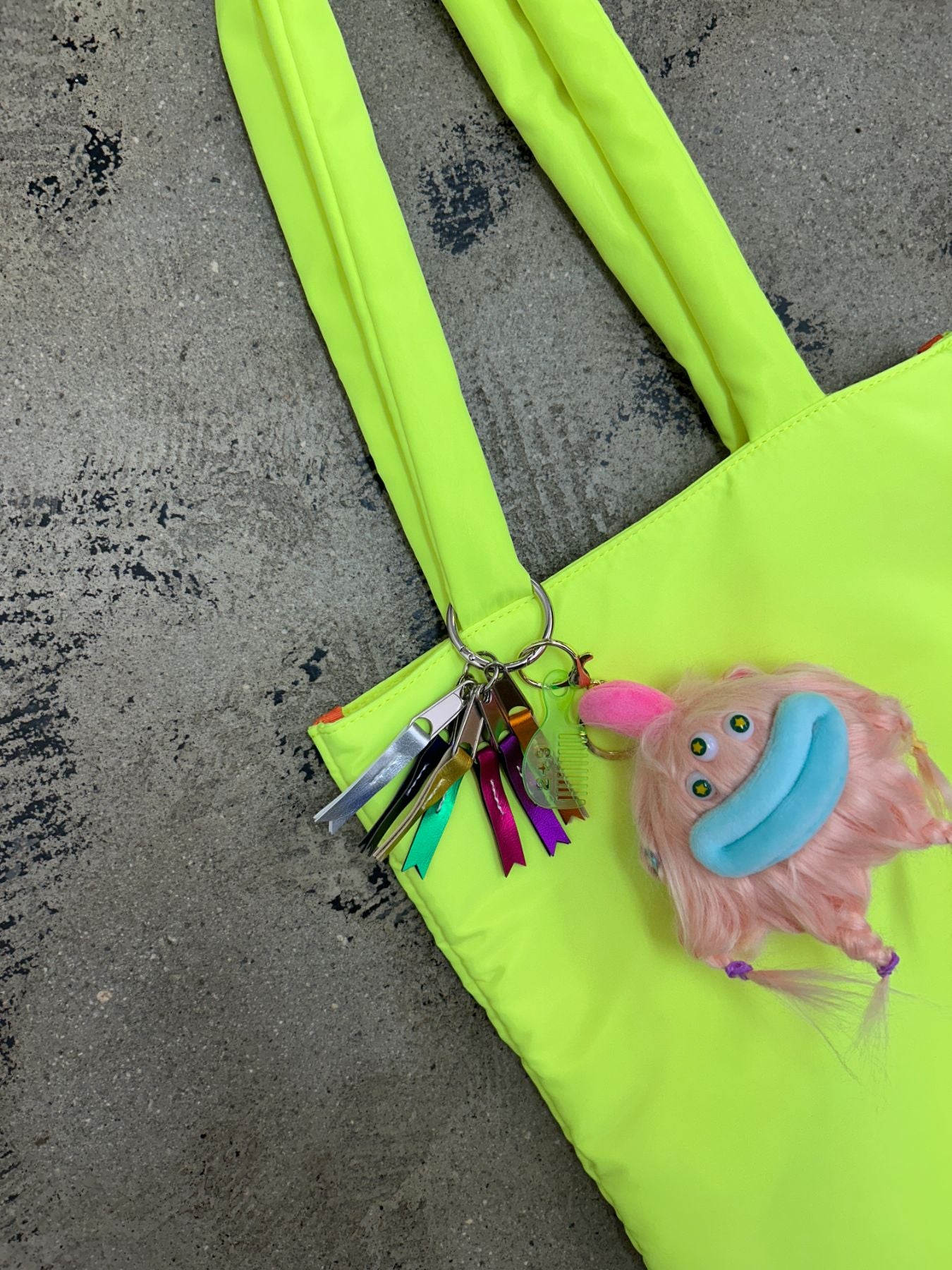 neon monster tote（C24009）