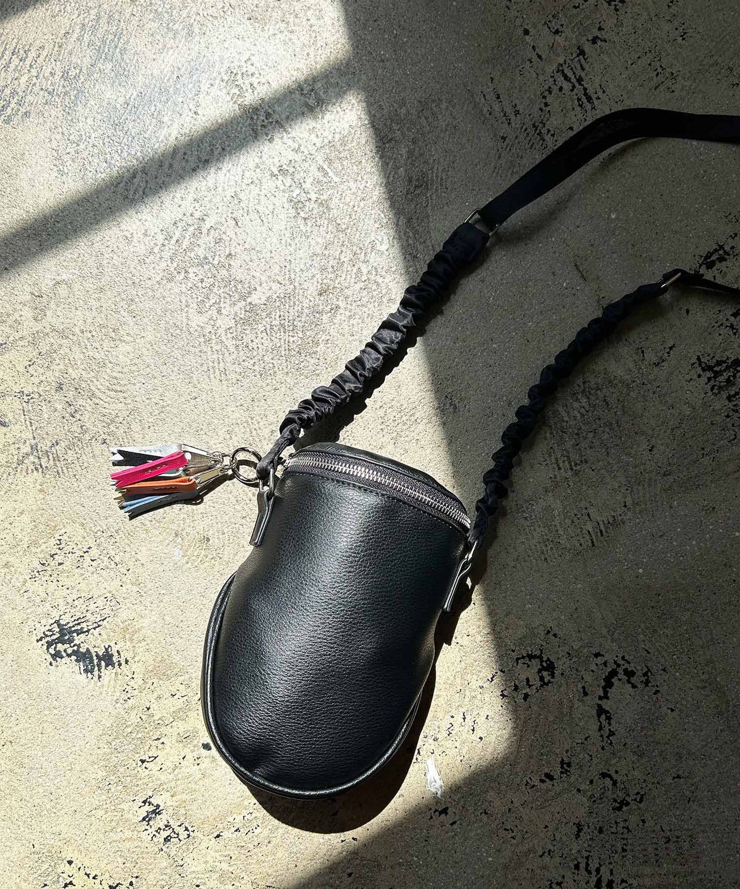 egg pouch shoulder(C23005)