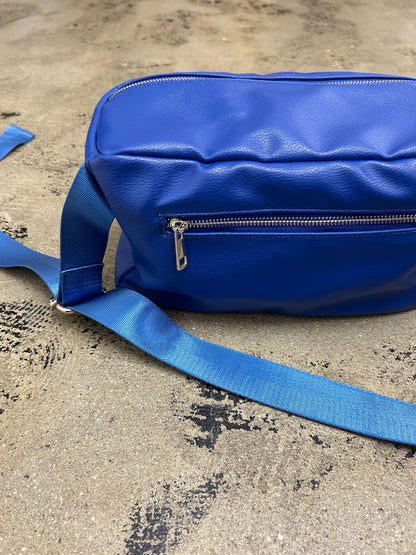 studs body bag（C24006）