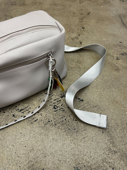 studs body bag（C24006）