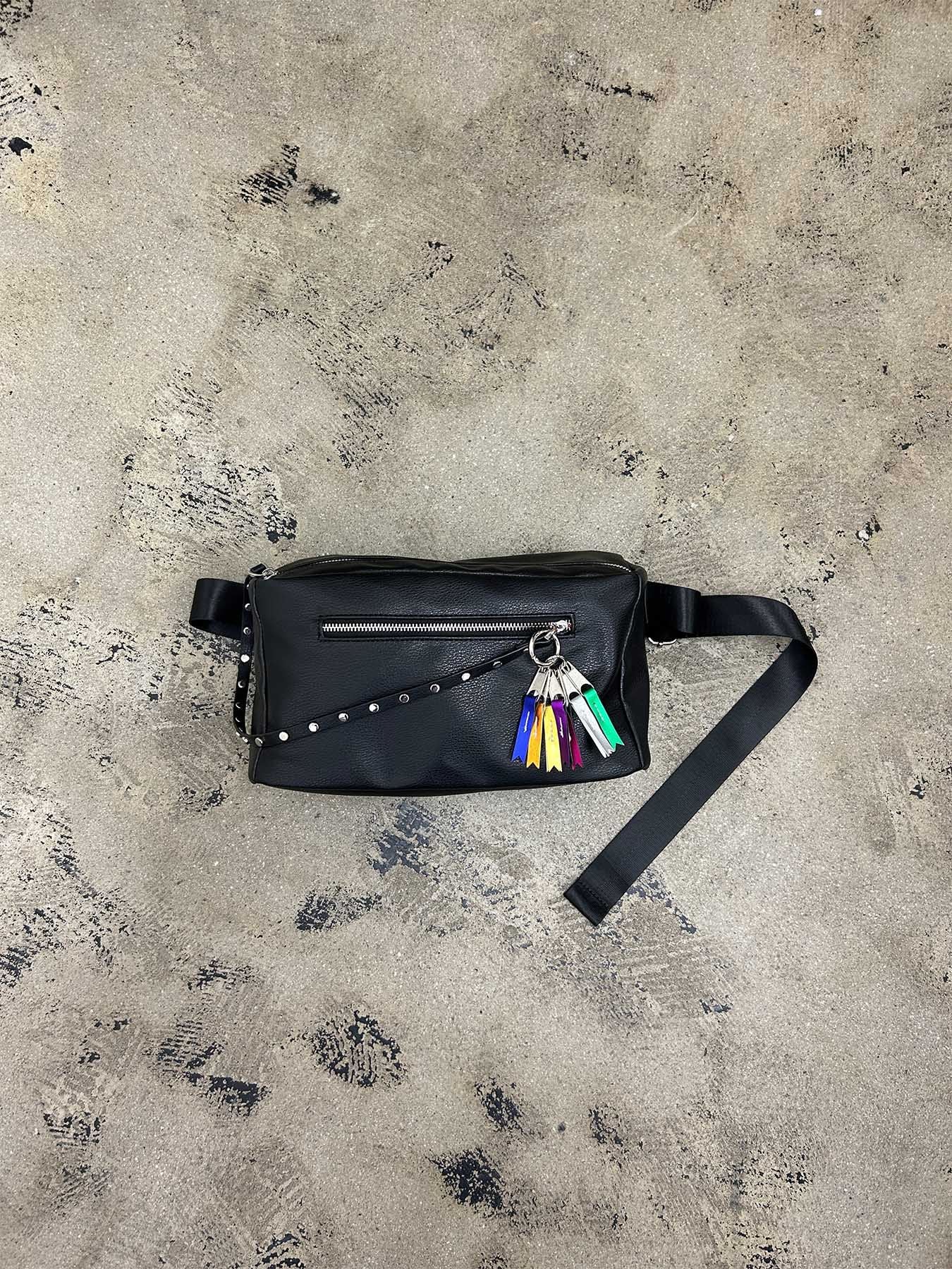 studs body bag（C24006）