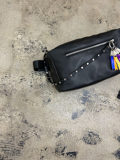studs body bag（C24006）